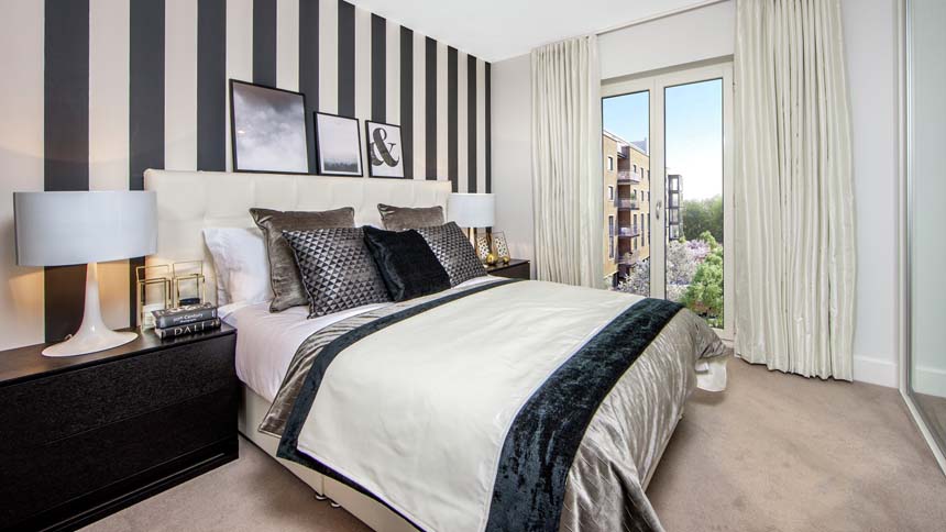 London Square Isleworth bedroom 2