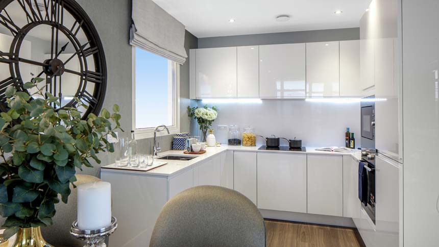 London Square Isleworth kitchen
