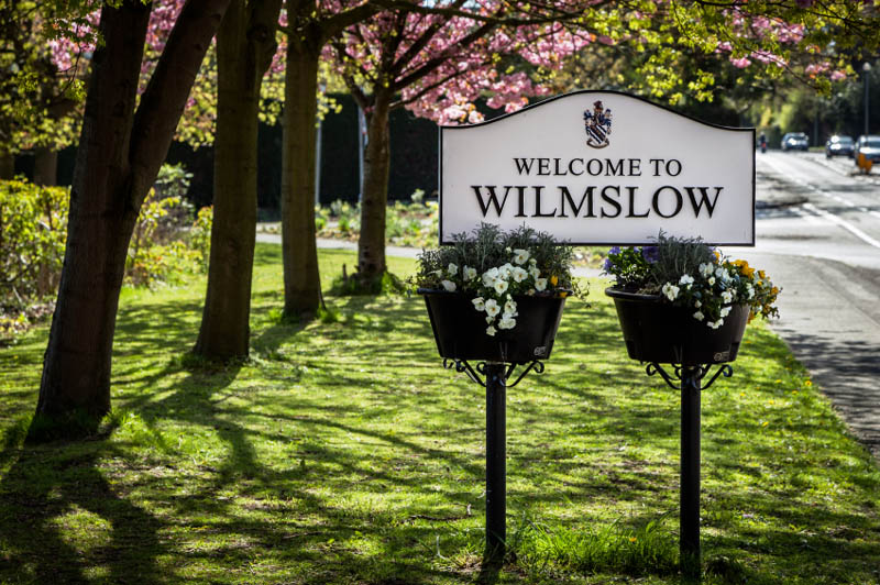 Wilmslow sign