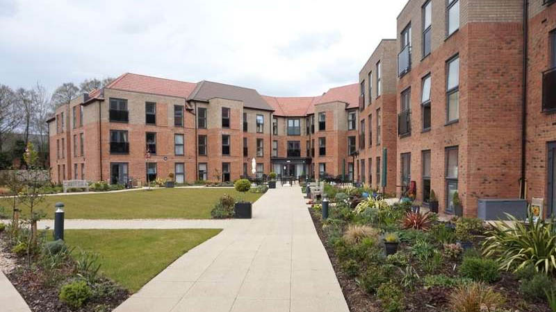 Deans Park Court