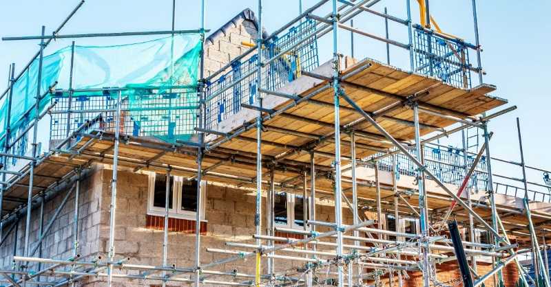 New home supply challenges will persist throughout 2022, warn housebuilders