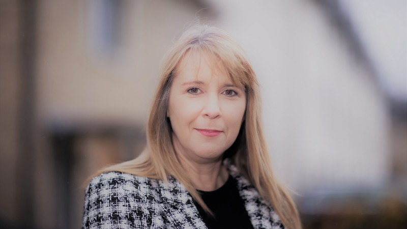 Lisa Archibald (Dandara)