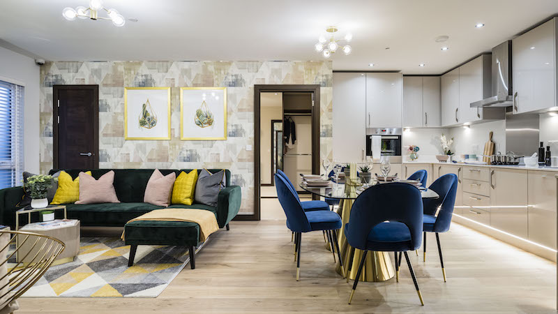 Edinburgh Way (Weston Homes)