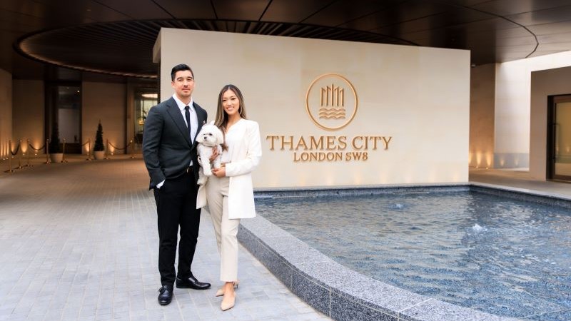 Ronny and Jade at Thames City