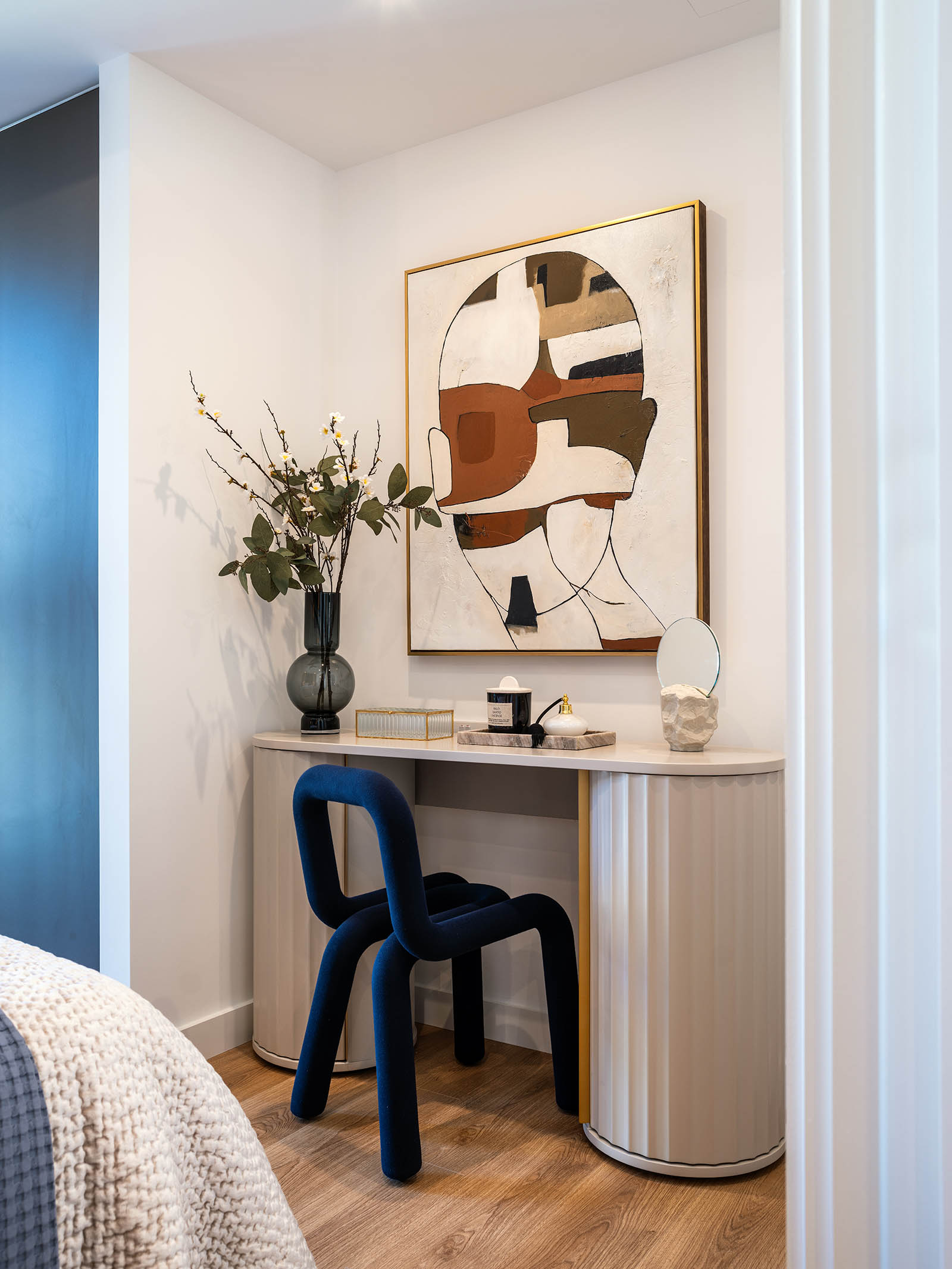 Show apartment at One Thames Quay