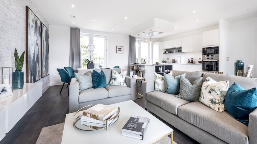 Athena in Cambridge (Hill)